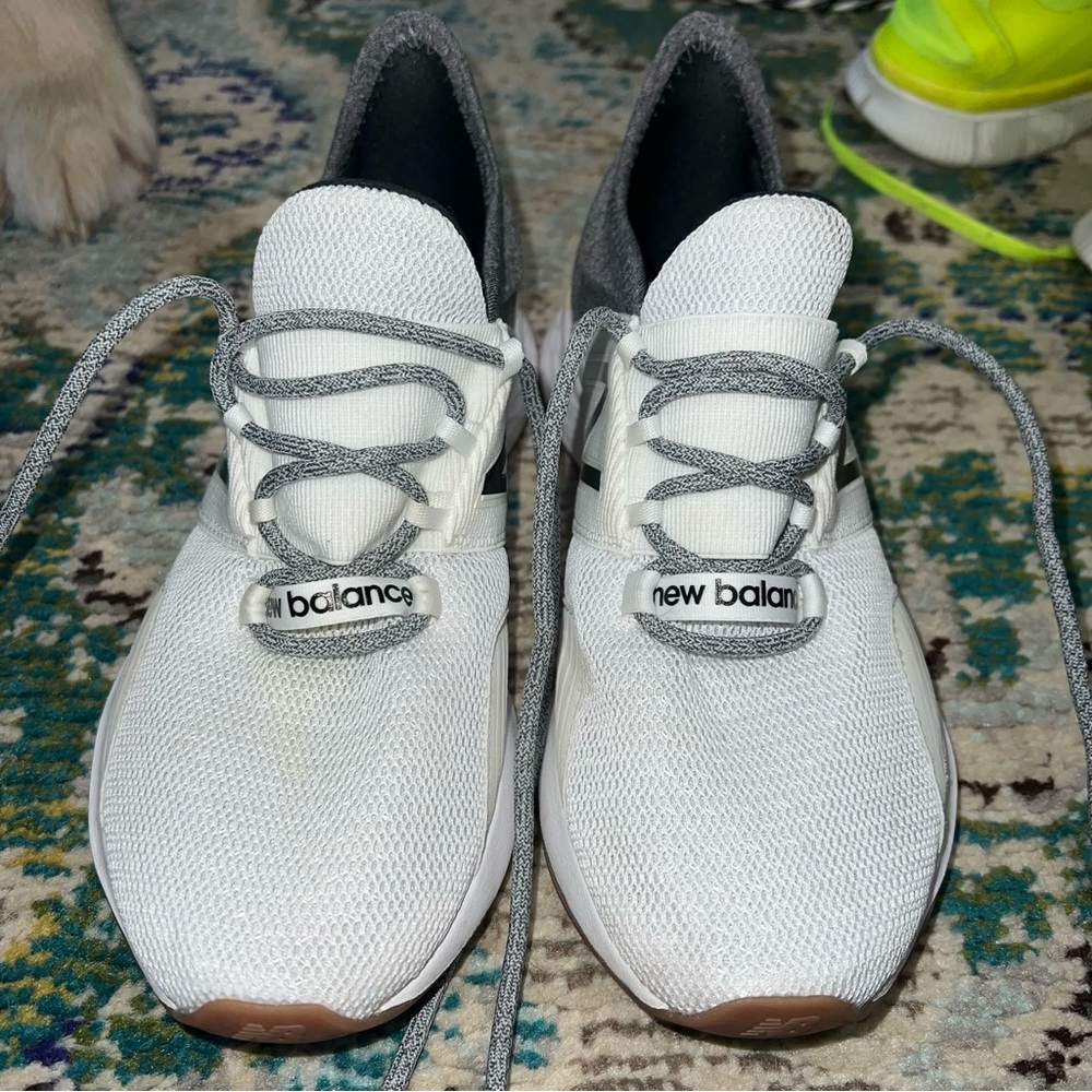 New Balance Tennis Shoes